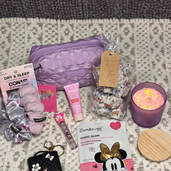 *BUNDLE* Mallows Cosmetic Bag FULL of Beauty Fun & Candle Perfect for Mom & Girl - Picture 15 of 16